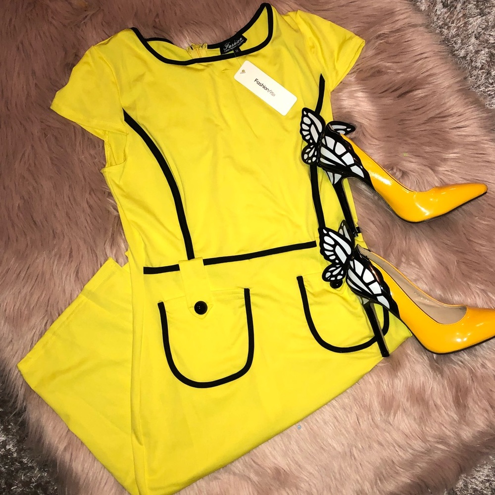 FUN Vintage Style Dress💛🖤